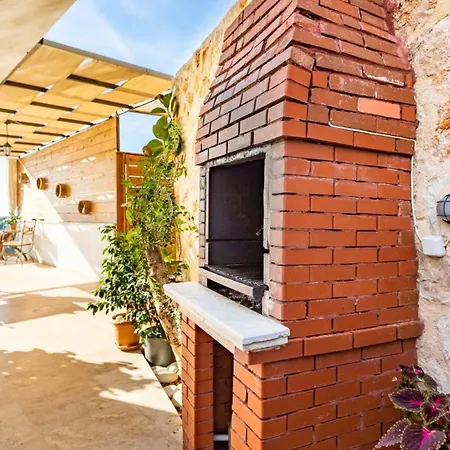 Seaview 1 Bedroom With Private Pool 卡尔坎